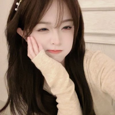 易烊千玺明星照片